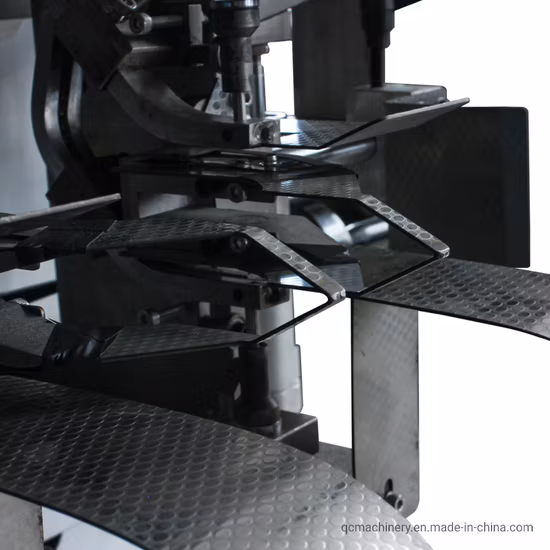 Multiple Usage Automatic Four Heads Eyelet Machine Hole Punching Machine